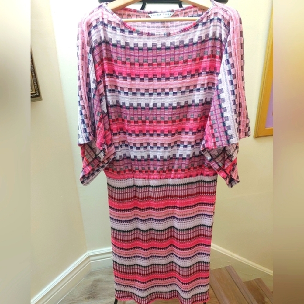 Trina Turk L/A BUBBLEGUM Maxi-Midi Dress. SZ LG. EUC.